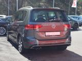 Volkswagen Touran 2.0 TDI DSG R-Line LED Navi Panorama ACC - VW Touran Gebrauchtwagen in Dresden
