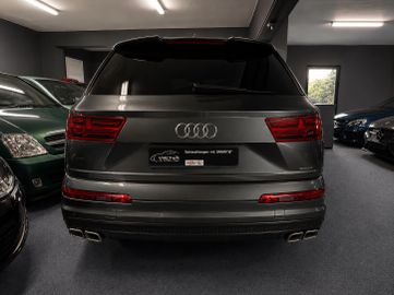 Audi Q7 - 5