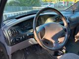 Chrysler Voyager SE - Chrysler Voyager: Se