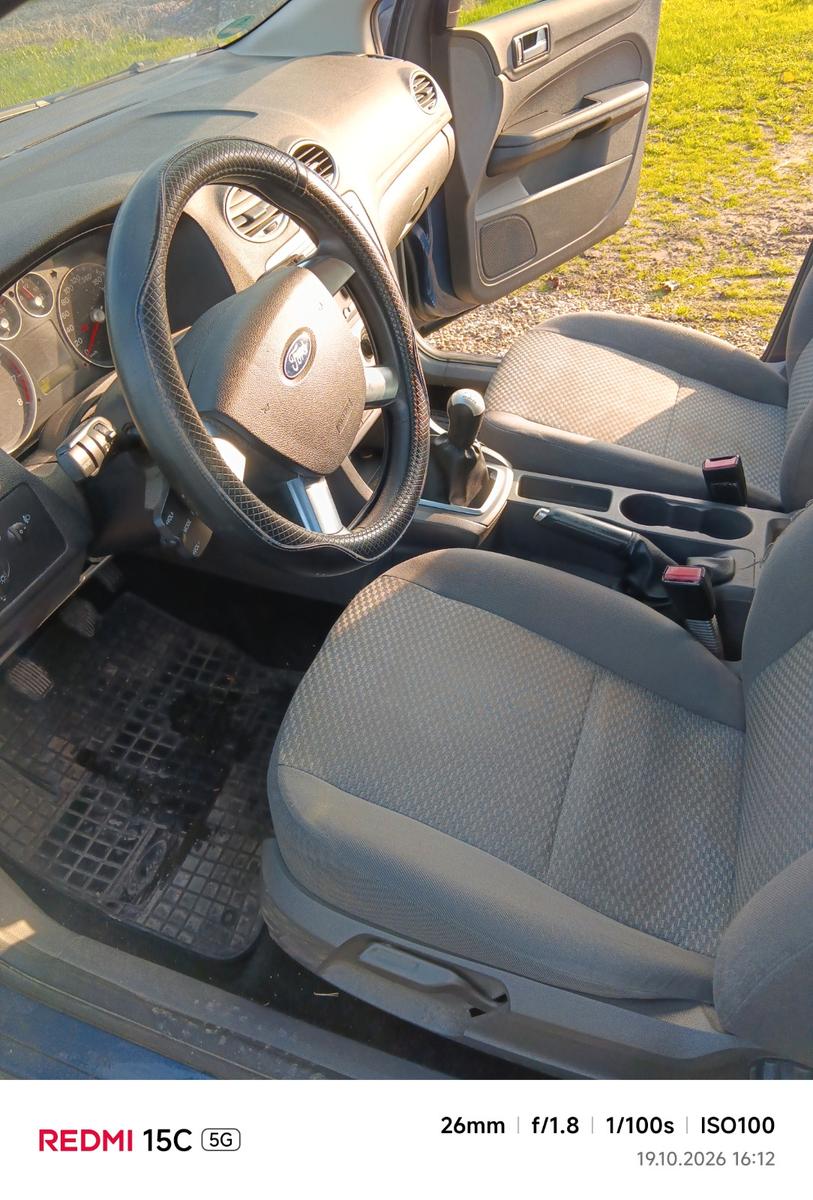 Ford Focus 2006 — photo 12