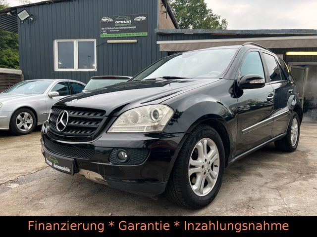 Mercedes-Benz ML 320 CDI AHK SZH NAVI XENON PDC ALCANTARA