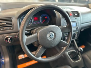 MYAUTOCENTER – Gebraucht- und Jahreswagen mit Werkstattservice in Pfaffenhofen Volkswagen Golf V Lim. Trendline *TÜV*Klima*