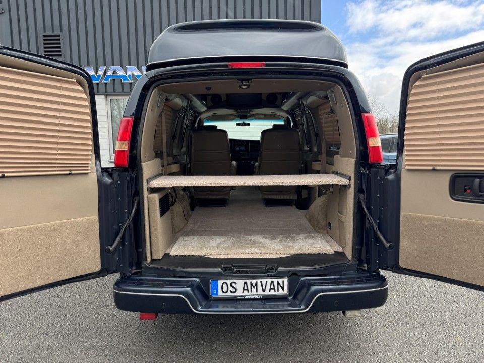 Fahrzeugabbildung Chevrolet Express Chevy Conversion Van 5.3 Vortec