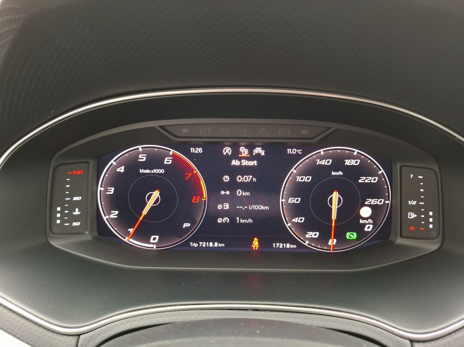 Fahrzeugabbildung SEAT Ibiza TSI Style DSG LED Navi AID ACC RFK SH