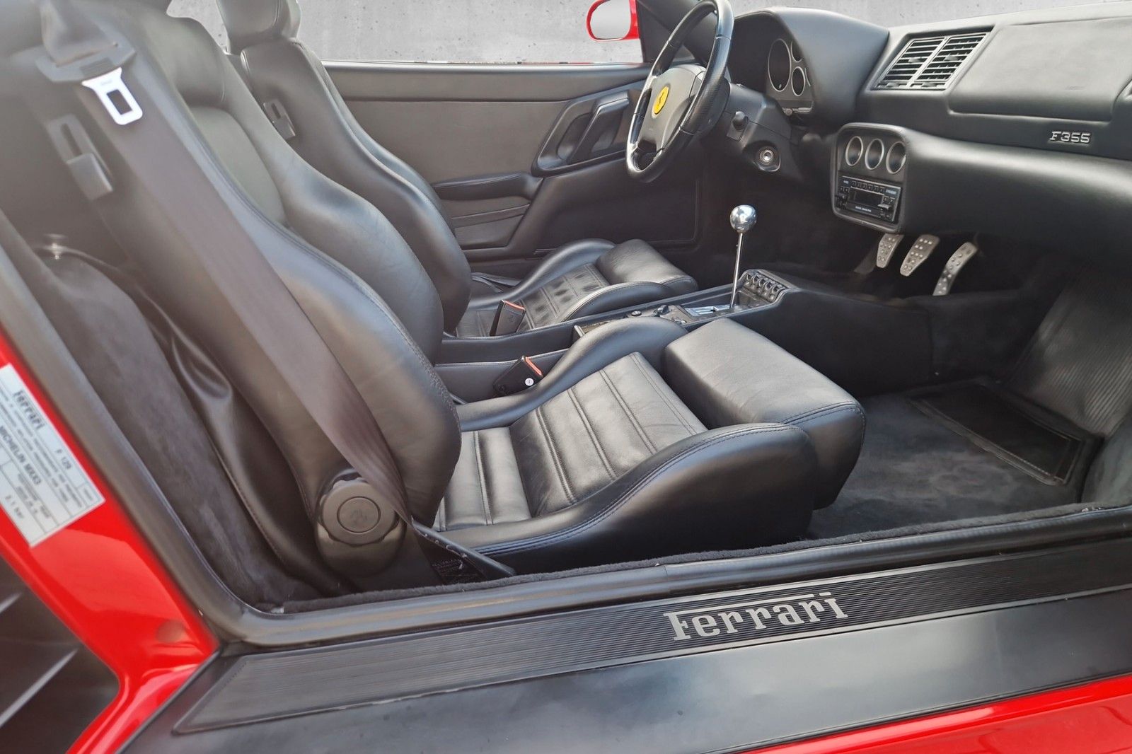 Fahrzeugabbildung Ferrari F355 GTS*Manuale*1.Hand*Deutsches Auto*