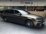 Mercedes-Benz E E 400 4Matic AMG Pano WideScreen AHK Airmatic - Mercedes-Benz E 400