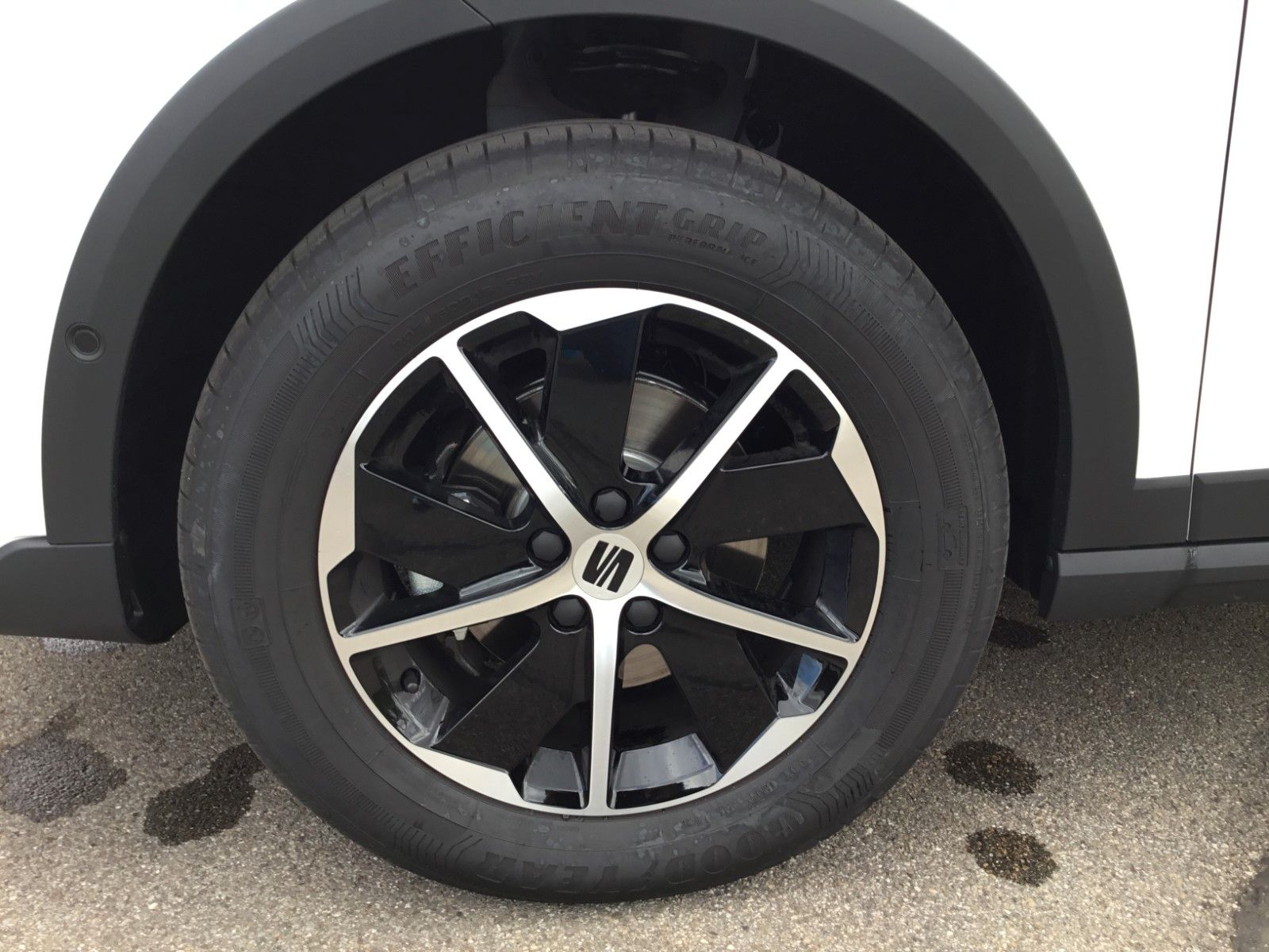 Fahrzeugabbildung SEAT Arona 1.0 TSI Style DSG+AHK+ACC+Navi+Kamera