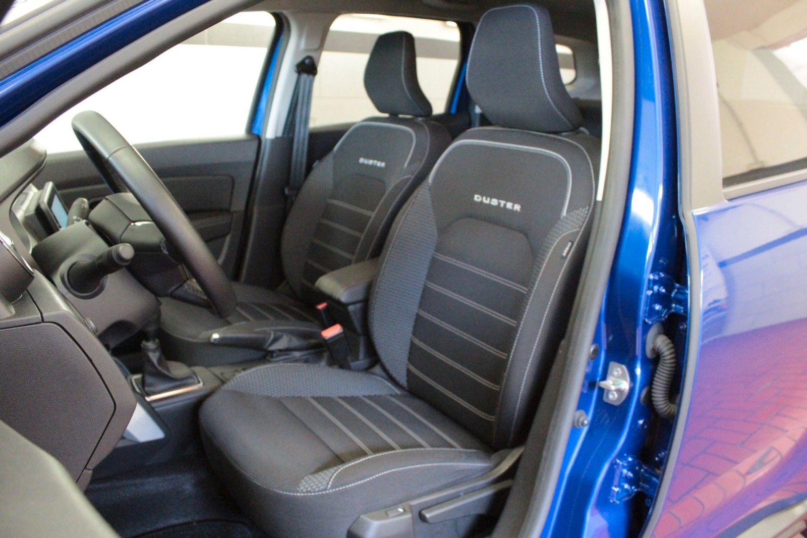 Fahrzeugabbildung Dacia Duster TCe 150 4x4 Prestige  Allrad