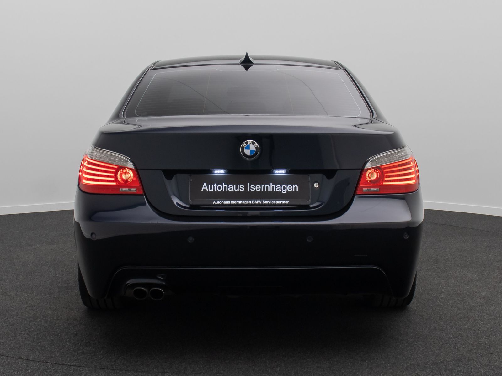 Fahrzeugabbildung BMW 530i M Sport Xenon NaviPro AHK HiFi Memory Leder