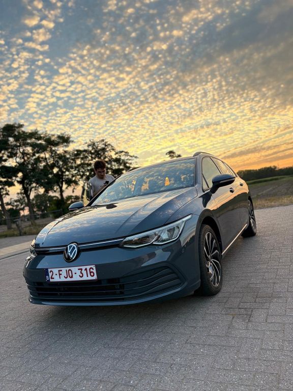 Image of Volkswagen Golf