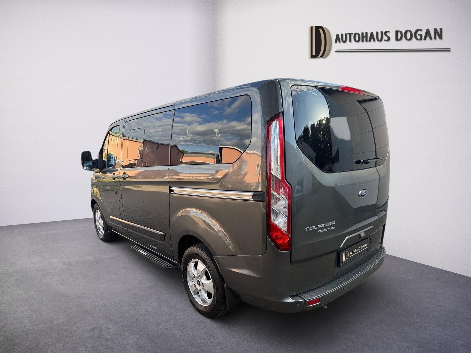 Ford Tourneo Custom L1 Titanium Automatik* 8-Sitze*