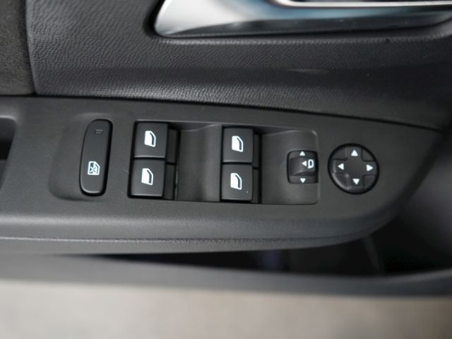 Corsa-e F FACELIFT GS +LONG RANGE+NAVI+SITZ-/LEN