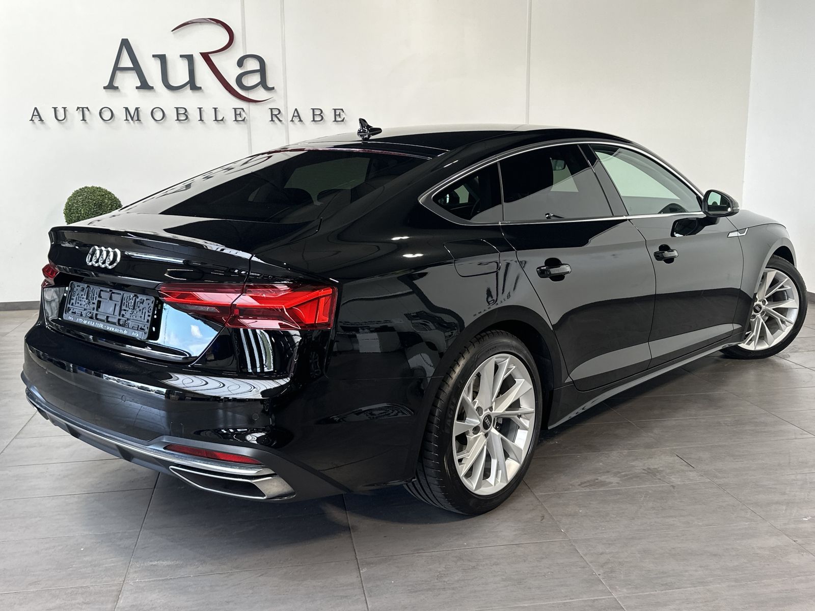 Fahrzeugabbildung Audi A5 SpB 40 TFSI Advanced NAV+LED+ACC+KAM+CARPLAY