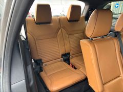 Fahrzeugabbildung Land Rover Discovery 5 HSE Luxury TD6,7-Sitze,Vollausstatt.