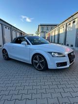 Audi TT Roadster 2.0 TDI S tronic quattro - - Audi TT in Frankfurt (Main)