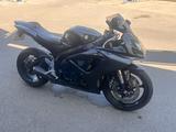 Suzuki GSXR 600 k6 - SUZUKI 2006 GSXR 600