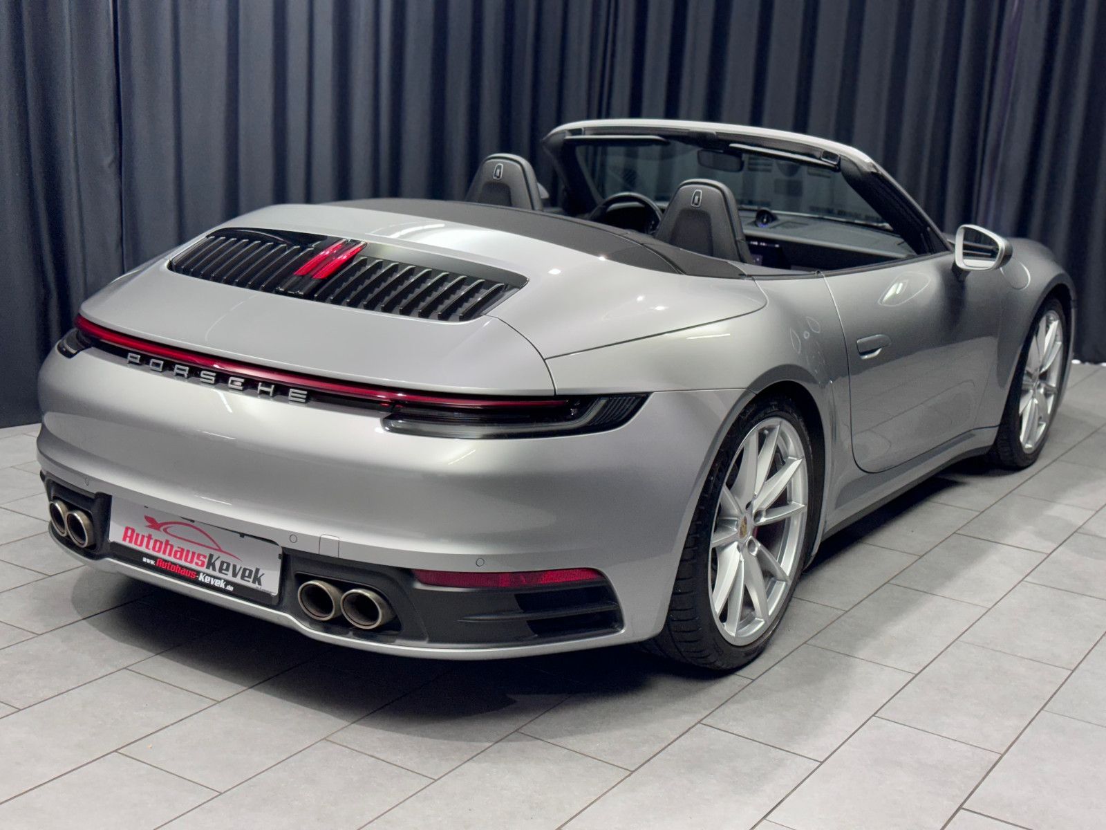 Fahrzeugabbildung Porsche 992 Carrera S Cabriolet*BURMESTER*KAMERA*MATRIX*