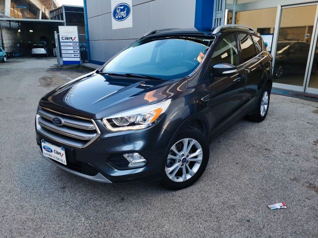 Ford Kuga 1.5 TDCI 120 CV S&S 2WD Titanium