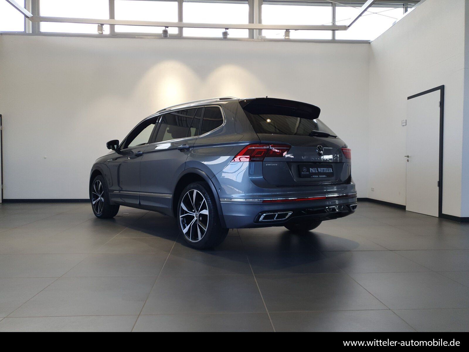 Volkswagen Tiguan Allspace R-Line 7-Sitze 4Motion AHK Sound foto 12