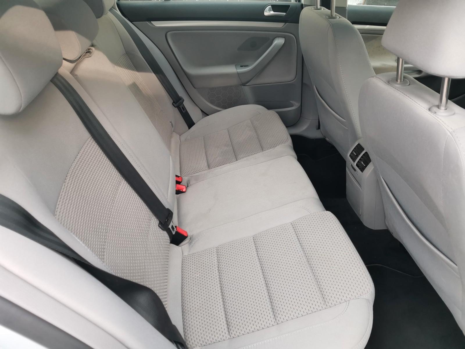Volkswagen Golf 2008 — photo 12