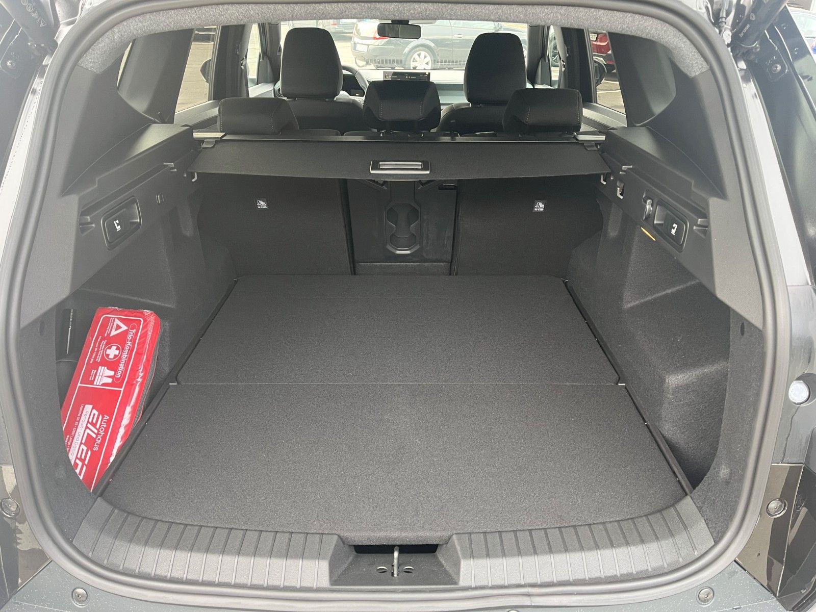 Fahrzeugabbildung Dacia Bigster Hybrid 155 Extreme