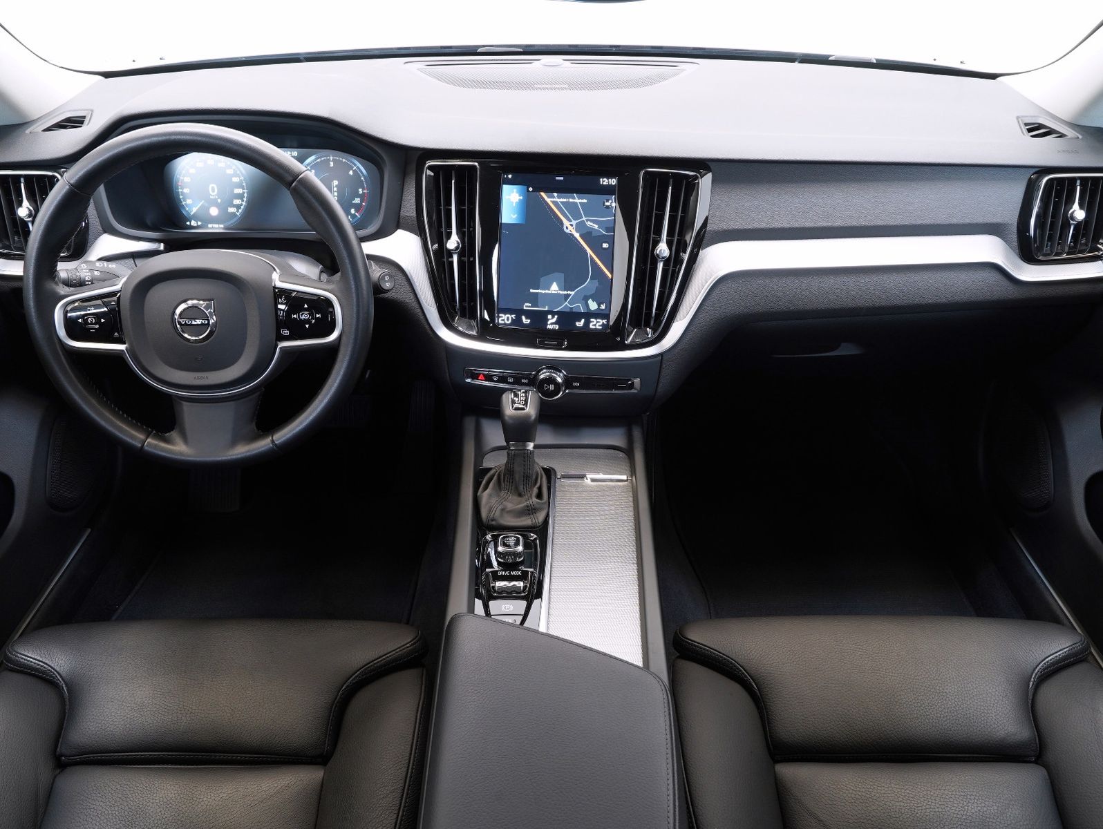 Fahrzeugabbildung Volvo V60 D4 AWD Inscription DAB/KAMERA/INTELLISAFE