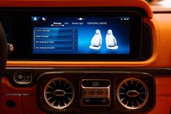 G 63 AMG 2025 BRABUS G 800 MATT BLUE / ORANGE