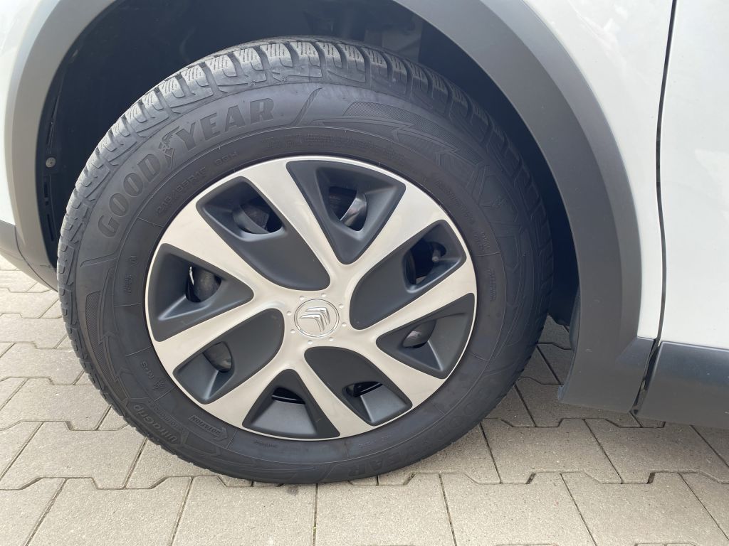 Fahrzeugabbildung Citroën C4 Benzin 155 Automatik Shine *Winterpak*Nav*LED