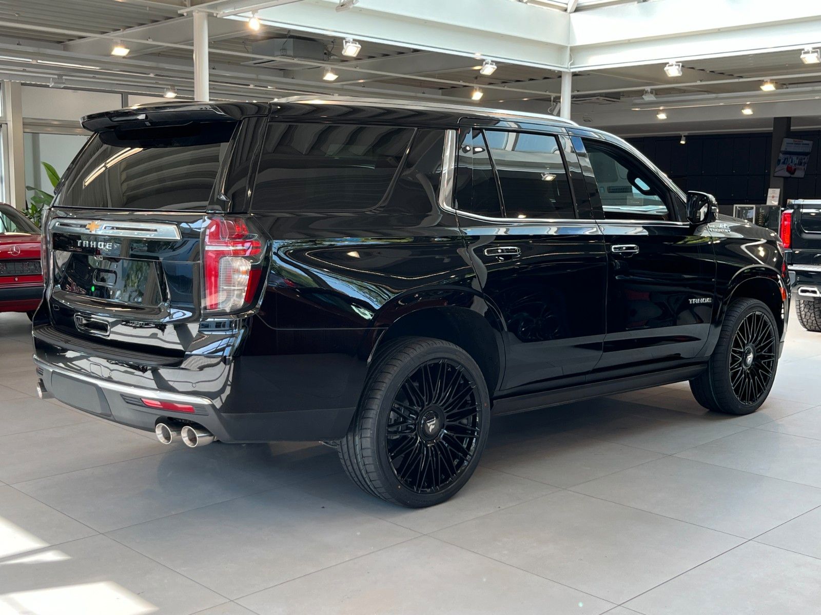 Fahrzeugabbildung Chevrolet Tahoe High Country 6.2* LPG