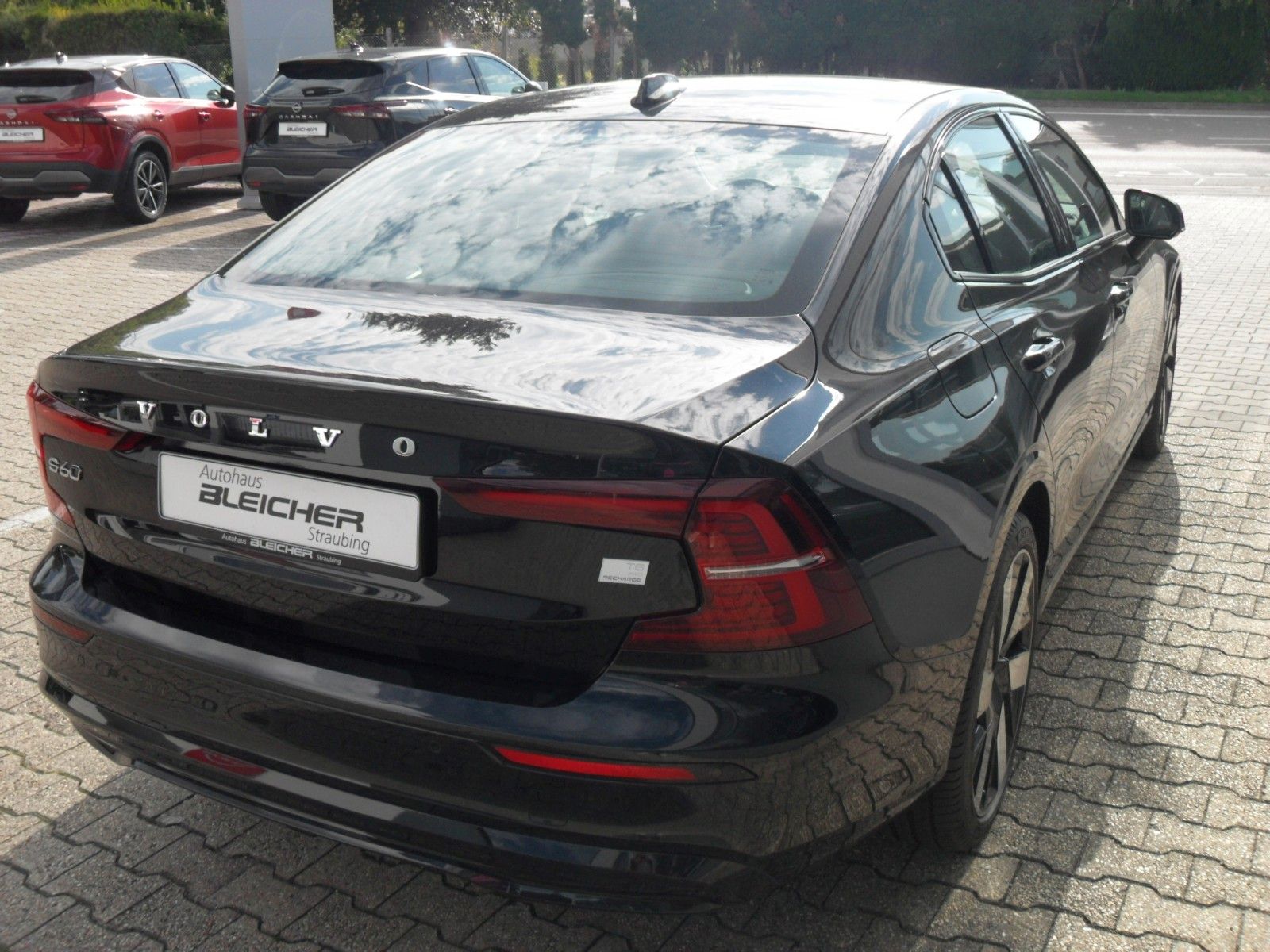 Fahrzeugabbildung Volvo S60T8 Lim. Ultimate Dark | 360° | HeadUp | Pano.