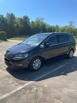 Volkswagen Sharan 2.0 TSI DSG BMT Highline Highline - Volkswagen Sharan mit Benzin-Antrieb: Kleinbus, 2.0