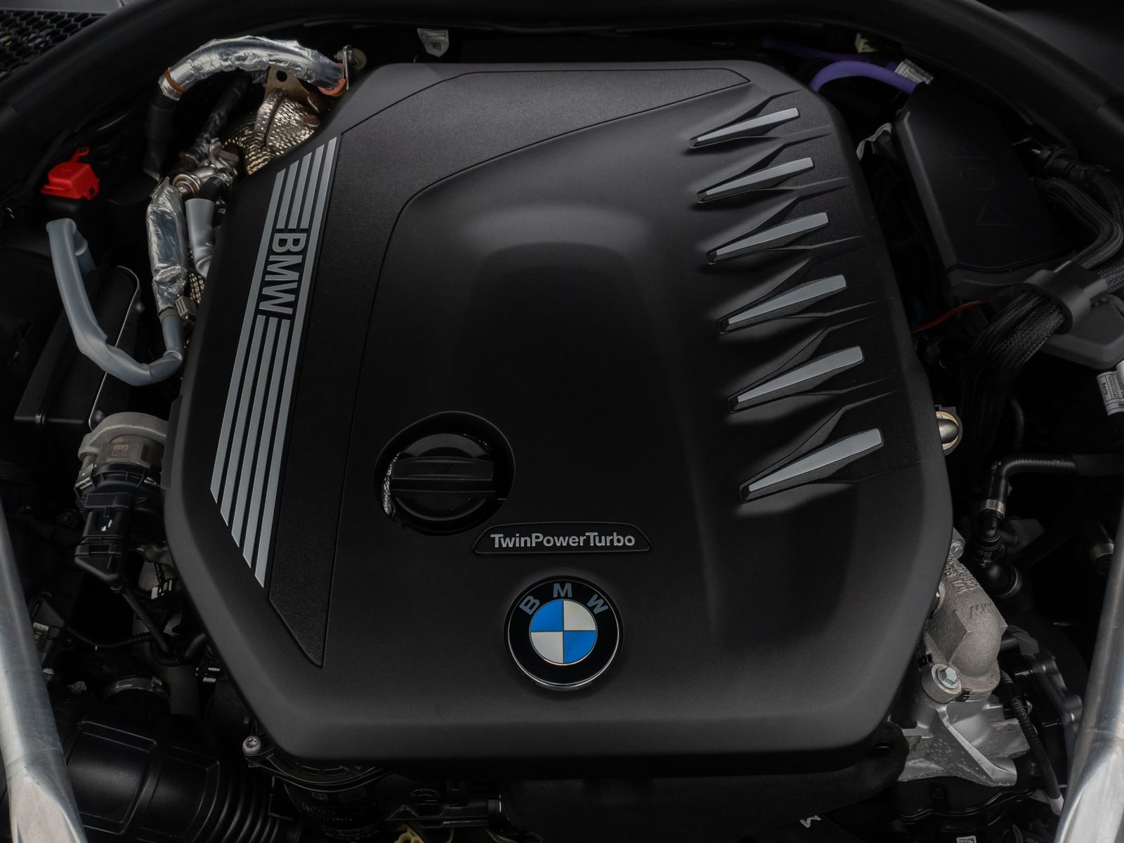 Fahrzeugabbildung BMW 840d xD Coupé B&W 360° SoftCl DisplKey Laser 20"