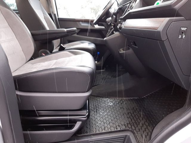 Fahrzeugabbildung Volkswagen T6.1 Multivan Highline KR150 TDIAL7 4 Motion