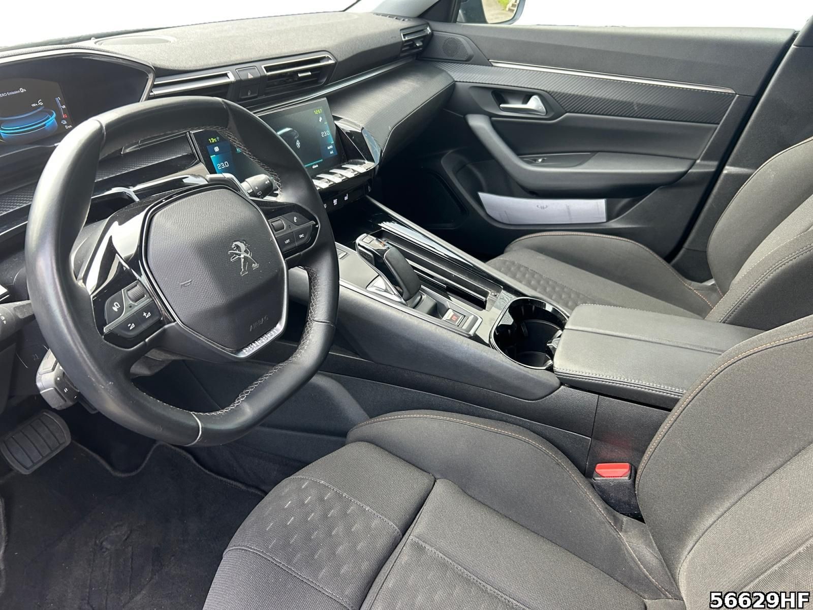 Fahrzeugabbildung Peugeot 508 Active Pack +SHZ+CARPLAY+TEMPOMAT+180KAMERA