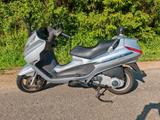 Piaggio X8 250 i.e - PIAGGIO X8 250 I E