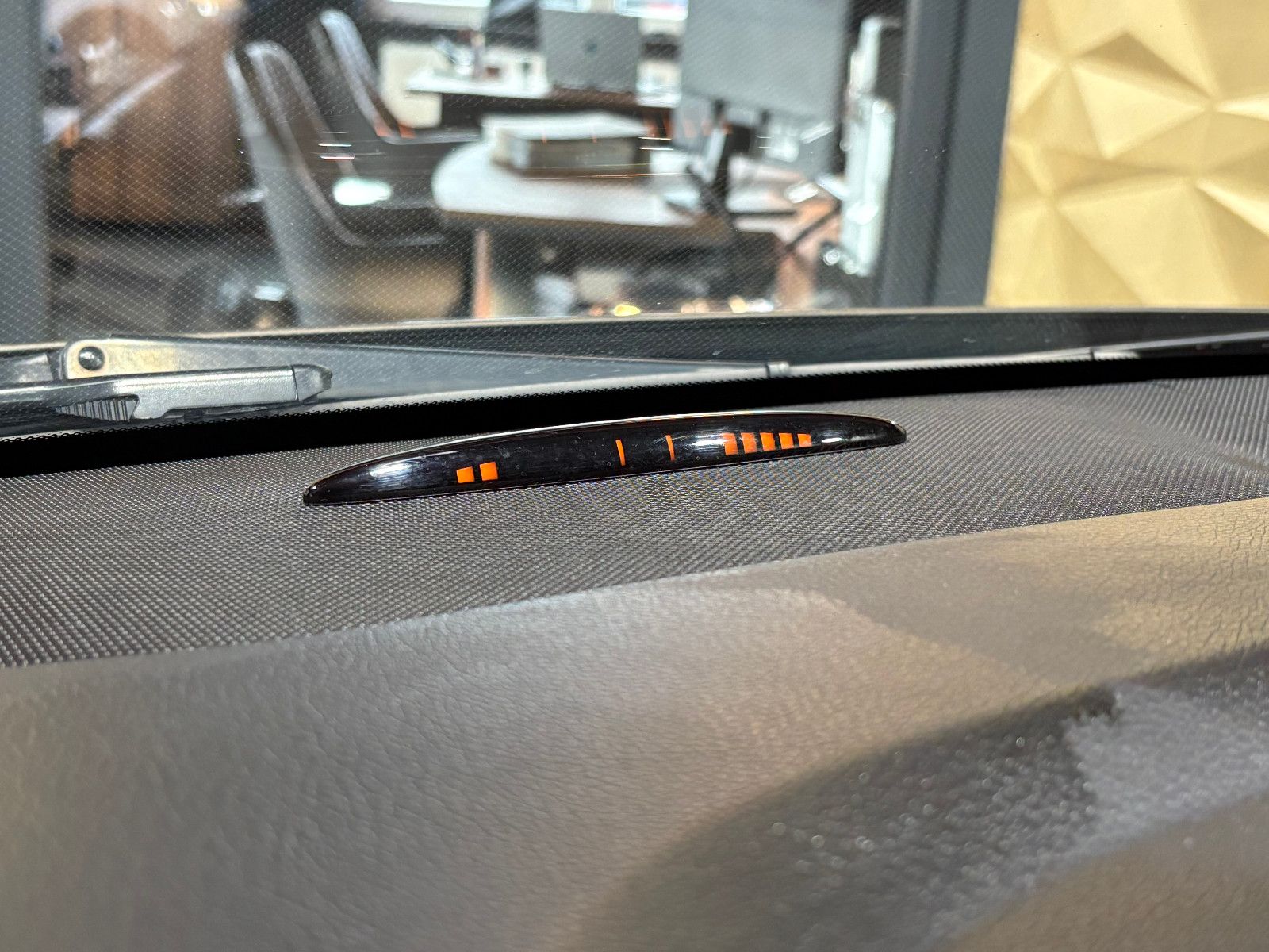 Fahrzeugabbildung Mercedes-Benz B 200/PANO/MEMORY/KLIMA/CAR-PLAY/2.HAND/KAMERA