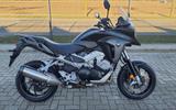 Honda VFR 800 X CROSSRUNNER RC80 + HELM - HONDA X8R
