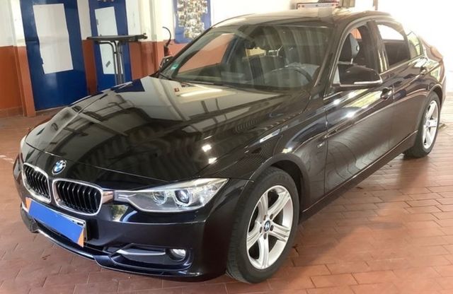 BMW 316i*SPORTLINE*LEDER*XENON*NAVI*SCHIEBEDACH*AHK*