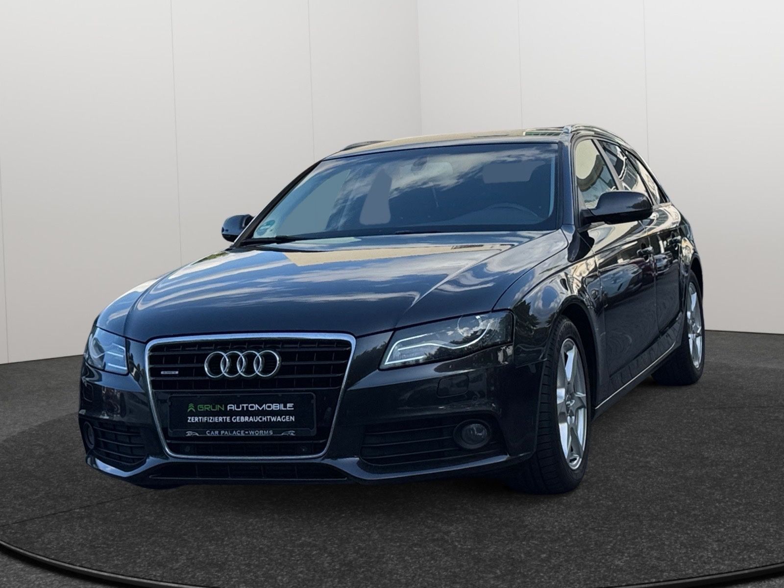 Fahrzeugabbildung Audi A4 Avant Ambition quattro*8Fach Alu*LED*Xenon