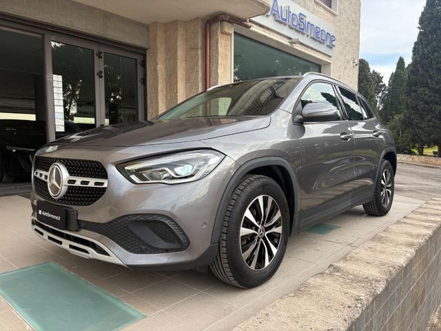 Mercedes-Benz GLA 180