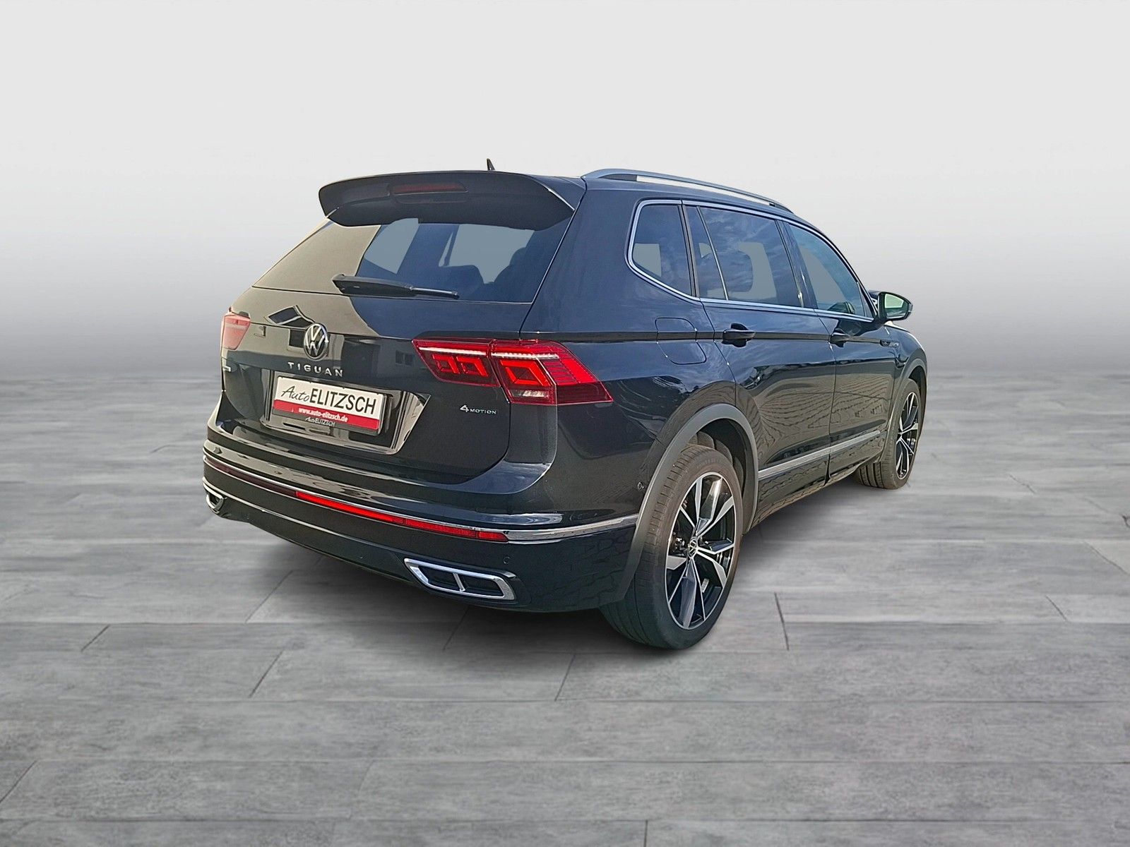 Fahrzeugabbildung Volkswagen Tiguan Allspace TDI R-Line DSG 4M Matrix AHK Nav