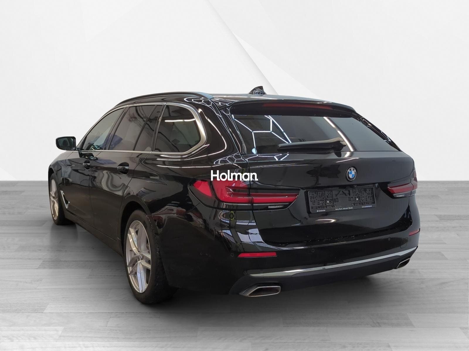 BMW 520d Touring Luxury Line RFK Driving Assist Prof imagem 2