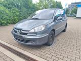 Peugeot 807 Platinum 140 Automatik - Peugeot 807: Automatik