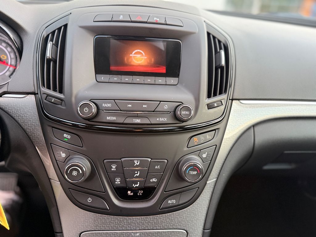 OPEL Insignia – Bild 13 von 14