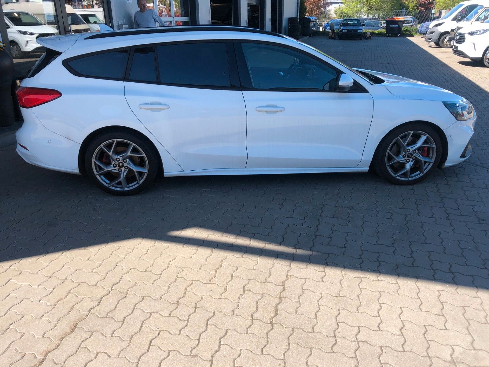 Fahrzeugabbildung Ford Focus Turnier ST