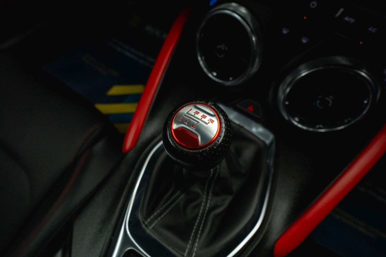 Fahrzeugabbildung Chevrolet Camaro 6.2 SS Coupe ZL1 Performance *6 Gang*LED*