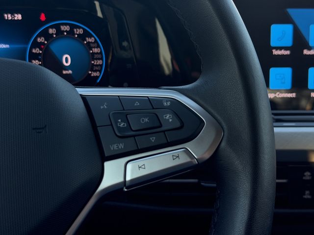 Golf VIII Variant 2.0 TDI Life DSG NAVI ACC LED