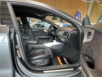 Audi A7 Sportback 3.0 TDI quattro *Sline*BiXenon*