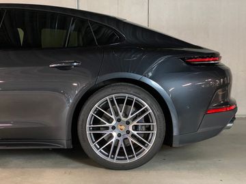 Porsche Panamera - 10