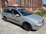 Ford Focus Focus Turnier Ghia X - Ford Focus: Ghia X
